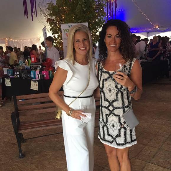 Meet your Posher, Sandie - Picture 1 of 1